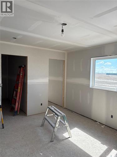 423 Eldorado Street, Warman, SK - Indoor