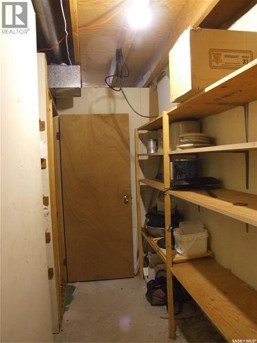 Fitzpatrick Acreage, Eatonia, SK - Indoor