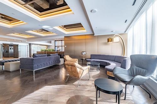 Cafétéria - 2203-1288 Rue St-Antoine O., Montréal (Ville-Marie), QC - Indoor