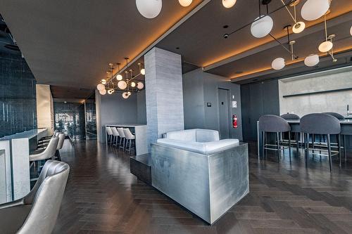 Cafétéria - 2203-1288 Rue St-Antoine O., Montréal (Ville-Marie), QC - Indoor Photo Showing Other Room