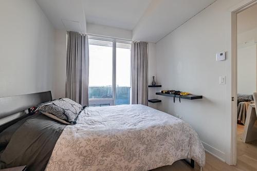 Chambre à coucher - 2203-1288 Rue St-Antoine O., Montréal (Ville-Marie), QC - Indoor Photo Showing Bedroom
