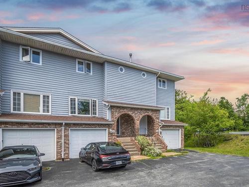 225 Farnham Gate Road, Halifax, NS 