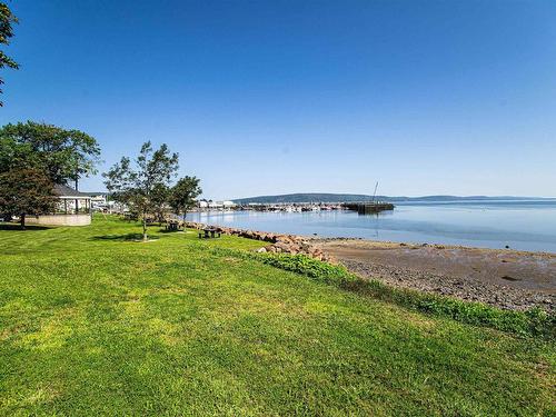 108 Montague Row, Digby, NS 