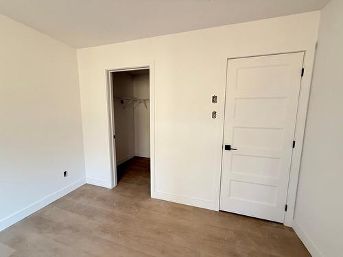 Primary bedroom - 802-802 Rue Valiquette, Sainte-Adèle, QC - Indoor Photo Showing Other Room