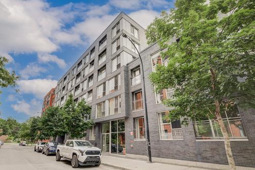 107-738 Rue Bourget  Montréal (Le Sud-Ouest), QC H4C 2M7