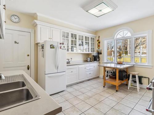 66 Mcdonald Street, Lunenburg, NS 