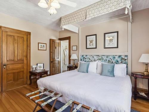 66 Mcdonald Street, Lunenburg, NS 