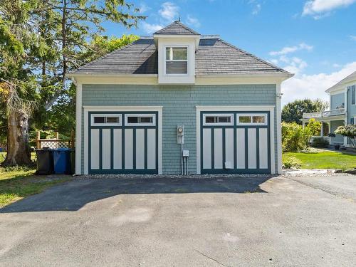 66 Mcdonald Street, Lunenburg, NS 