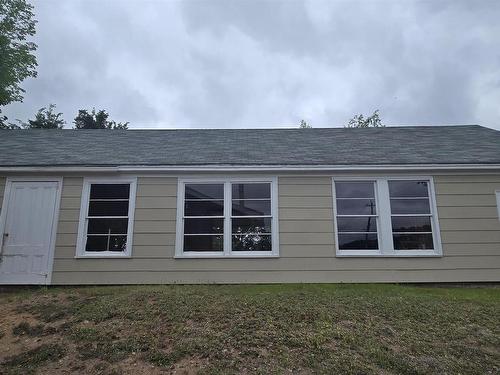 8843 Commercial Street, New Minas, NS 