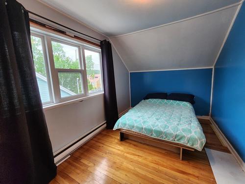 Chambre à coucher - 665 Rue Castelnau, La Tuque, QC - Indoor Photo Showing Bedroom