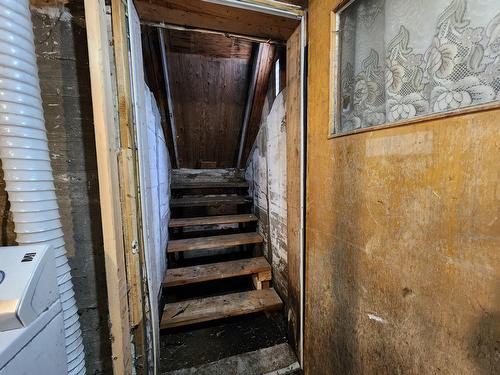 Entrée extérieure - 665 Rue Castelnau, La Tuque, QC - Indoor Photo Showing Other Room