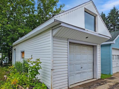 Garage - 665 Rue Castelnau, La Tuque, QC - Outdoor With Exterior