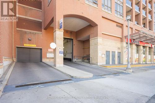 Gv202 - 320 City  Centre Drive, Mississauga, ON - Outdoor