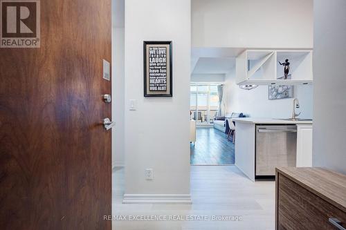 Gv202 - 320 City  Centre Drive, Mississauga, ON - 