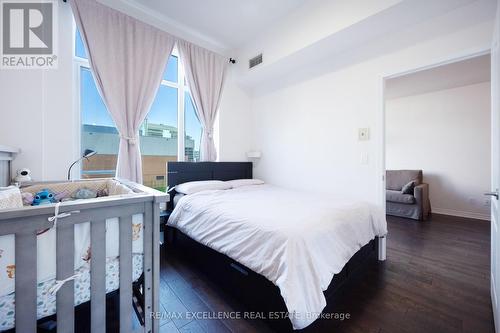 Gv202 - 320 City  Centre Drive, Mississauga, ON - Indoor Photo Showing Bedroom
