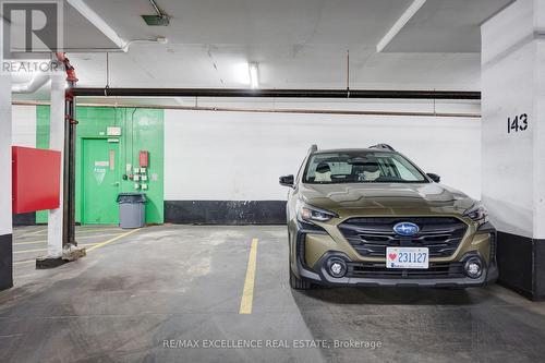 Gv202 - 320 City  Centre Drive, Mississauga, ON - Indoor Photo Showing Garage