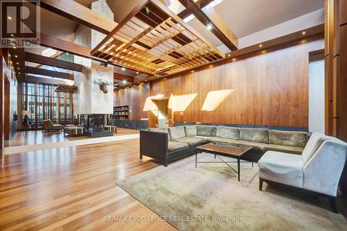 Gv202 - 320 City  Centre Drive, Mississauga, ON - Indoor