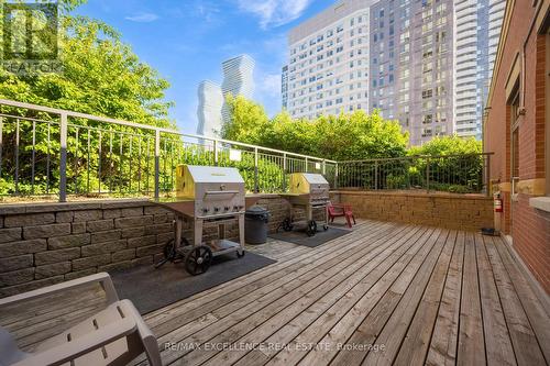 Gv202 - 320 City  Centre Drive, Mississauga, ON - Outdoor With Deck Patio Veranda