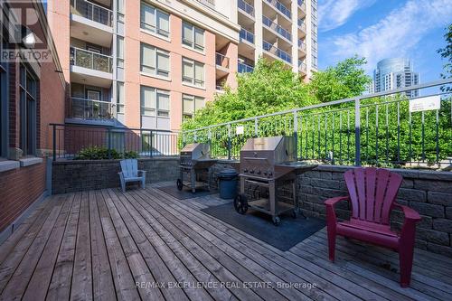 Gv202 - 320 City  Centre Drive, Mississauga, ON - Outdoor With Balcony
