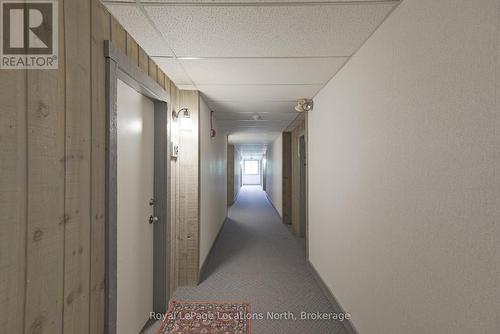 Unit entry/exit, near to elevator - Unit 18 - 209472 26 Highway, Blue Mountains, ON - Indoor Photo Showing Other Room