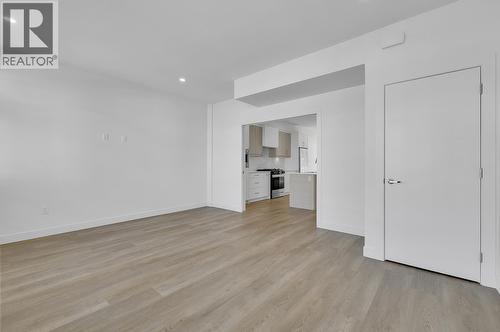 Entry from Main street. - 5300 Main Street Unit# 118, Kelowna, BC - Indoor Photo Showing Other Room