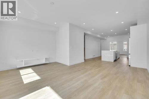 5300 Main Street Unit# 118, Kelowna, BC - Outdoor With Deck Patio Veranda With Exterior