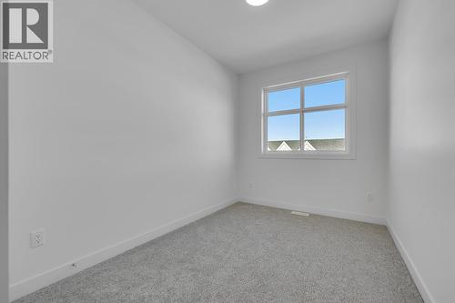 5300 Main Street Unit# 118, Kelowna, BC - Indoor Photo Showing Other Room