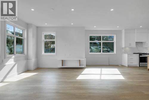 Photos may be of a similar home in the community - 5300 Main Street Unit# 124, Kelowna, BC - Indoor