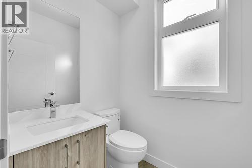 Photos may be of a similar home in the community - 5300 Main Street Unit# 124, Kelowna, BC - Indoor Photo Showing Bathroom