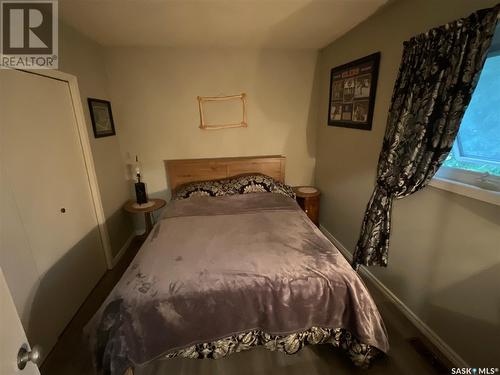 117 First Street E, Invergordon Rm No. 430, SK - Indoor Photo Showing Bedroom