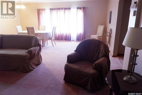 48 2Nd Avenue E, Lafleche, SK - Indoor Photo Showing Other Room