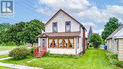 38 EMERICK AVENUE  Fort Erie (Central), ON L2A 2W3