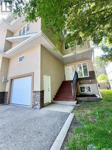 4 211 20th STREET W  Prince Albert, SK S6V 4G5