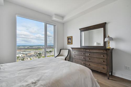 Chambre à coucher principale - 2105-2835 Av. Du Cosmodôme, Laval (Chomedey), QC - Indoor Photo Showing Bedroom