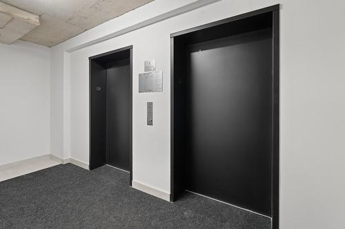 Ascenseur - 2105-2835 Av. Du Cosmodôme, Laval (Chomedey), QC - Indoor Photo Showing Other Room