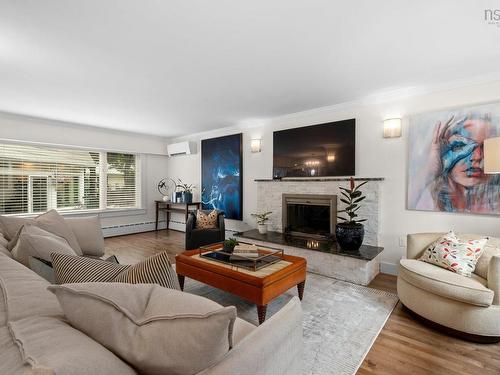 7062 Royal Pine Avenue, Halifax, NS 