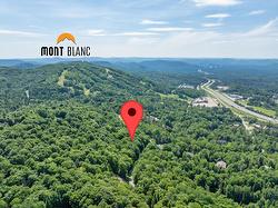 Rue Dufour  Mont-Blanc, QC J0T 1R0