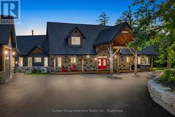 15 GORDON POINT LANE  Seguin, ON P0C 1H0