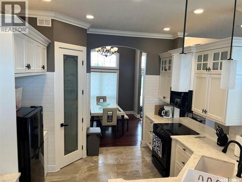 Natalie Acres, Waldeck, SK - Indoor Photo Showing Kitchen
