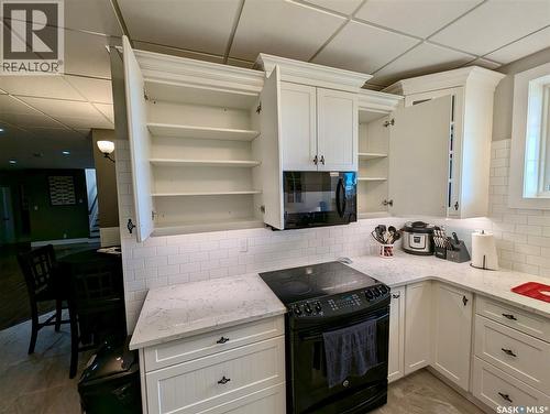 Natalie Acres, Waldeck, SK - Indoor Photo Showing Kitchen