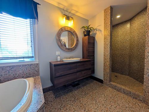 Salle de bains - 2628  - 2630 Côte De Terrebonne, Terrebonne (Terrebonne), QC - Indoor Photo Showing Bathroom