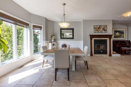 Salle à manger - 2628  - 2630 Côte De Terrebonne, Terrebonne (Terrebonne), QC - Indoor Photo Showing Dining Room With Fireplace