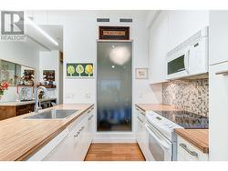 Gallery style kitchen - 