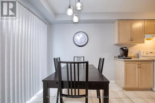 2 - 800 Paramount Drive, Hamilton (Stoney Creek Mountain), ON - Indoor