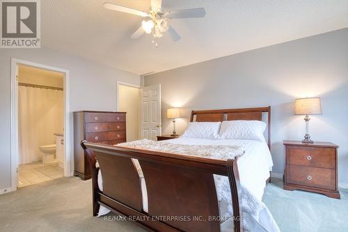 2 - 800 Paramount Drive, Hamilton (Stoney Creek Mountain), ON - Indoor Photo Showing Bedroom