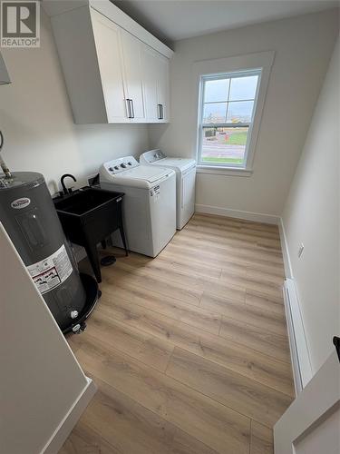 46 Mcdonald Crescent, Bishop'S Falls, NL - Indoor Photo Showing Laundry Room