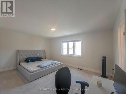 6 Wildflower Way, Toronto, ON - Indoor Photo Showing Other Room