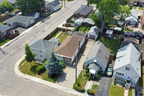 205 Ivon Avenue, Hamilton, ON - Outdoor With View