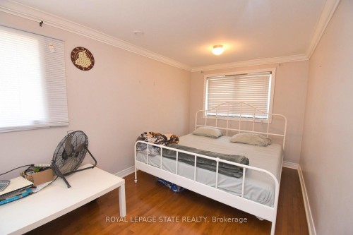 205 Ivon Avenue, Hamilton, ON - Indoor