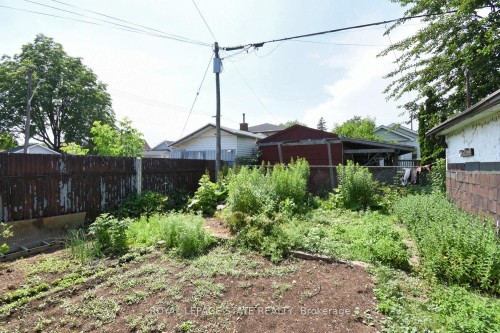 205 Ivon Avenue, Hamilton, ON - Outdoor